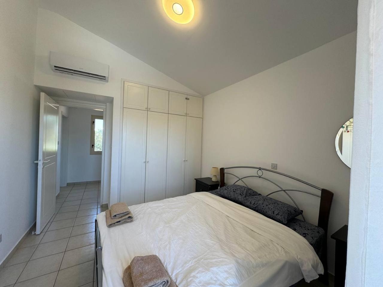 Eden Gardens Villa Paphos Bagian luar foto