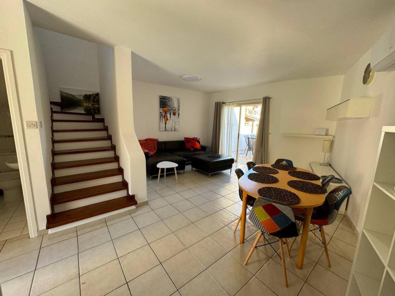 Eden Gardens Villa Paphos Bagian luar foto