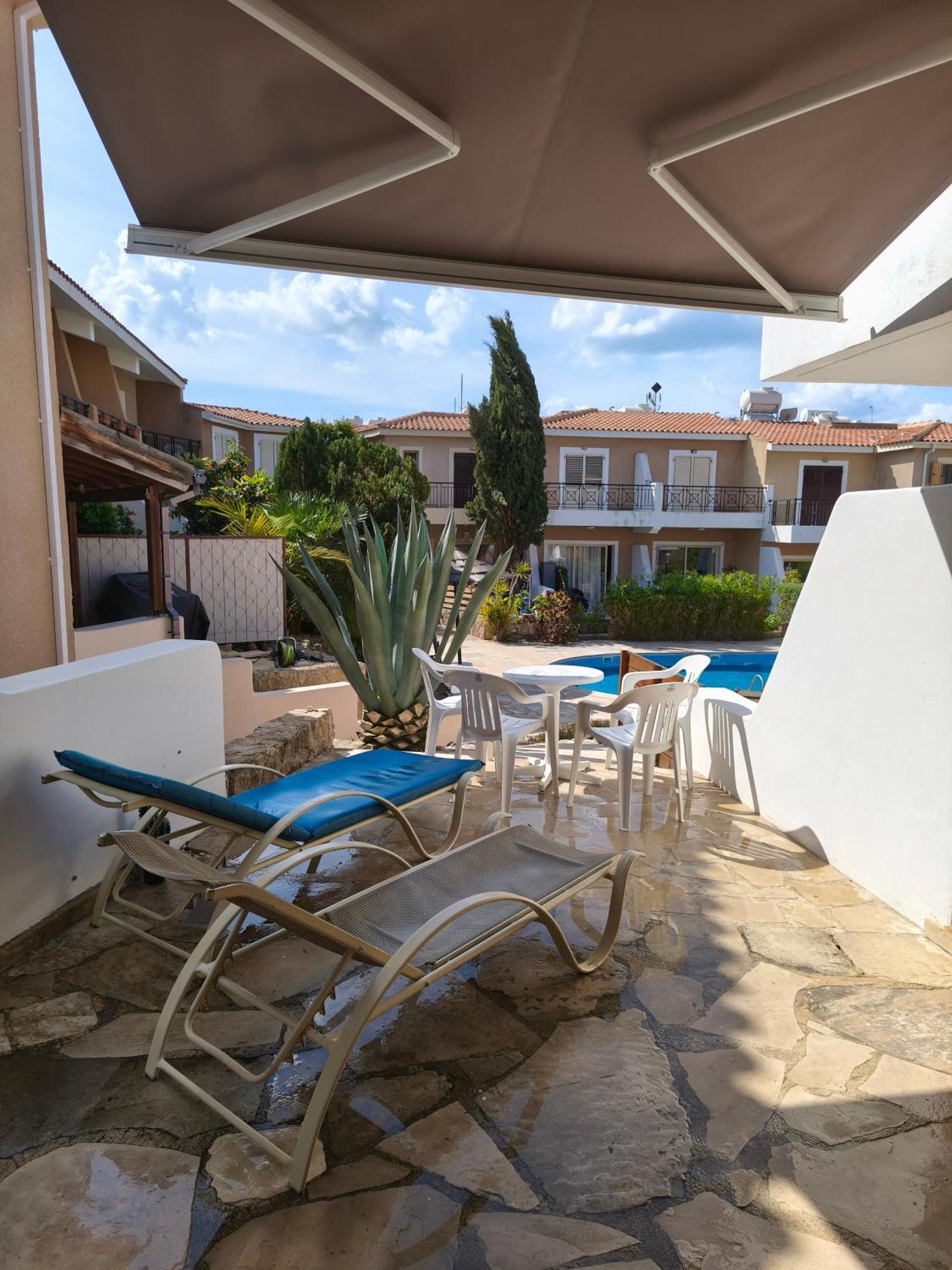 Eden Gardens Villa Paphos Bagian luar foto