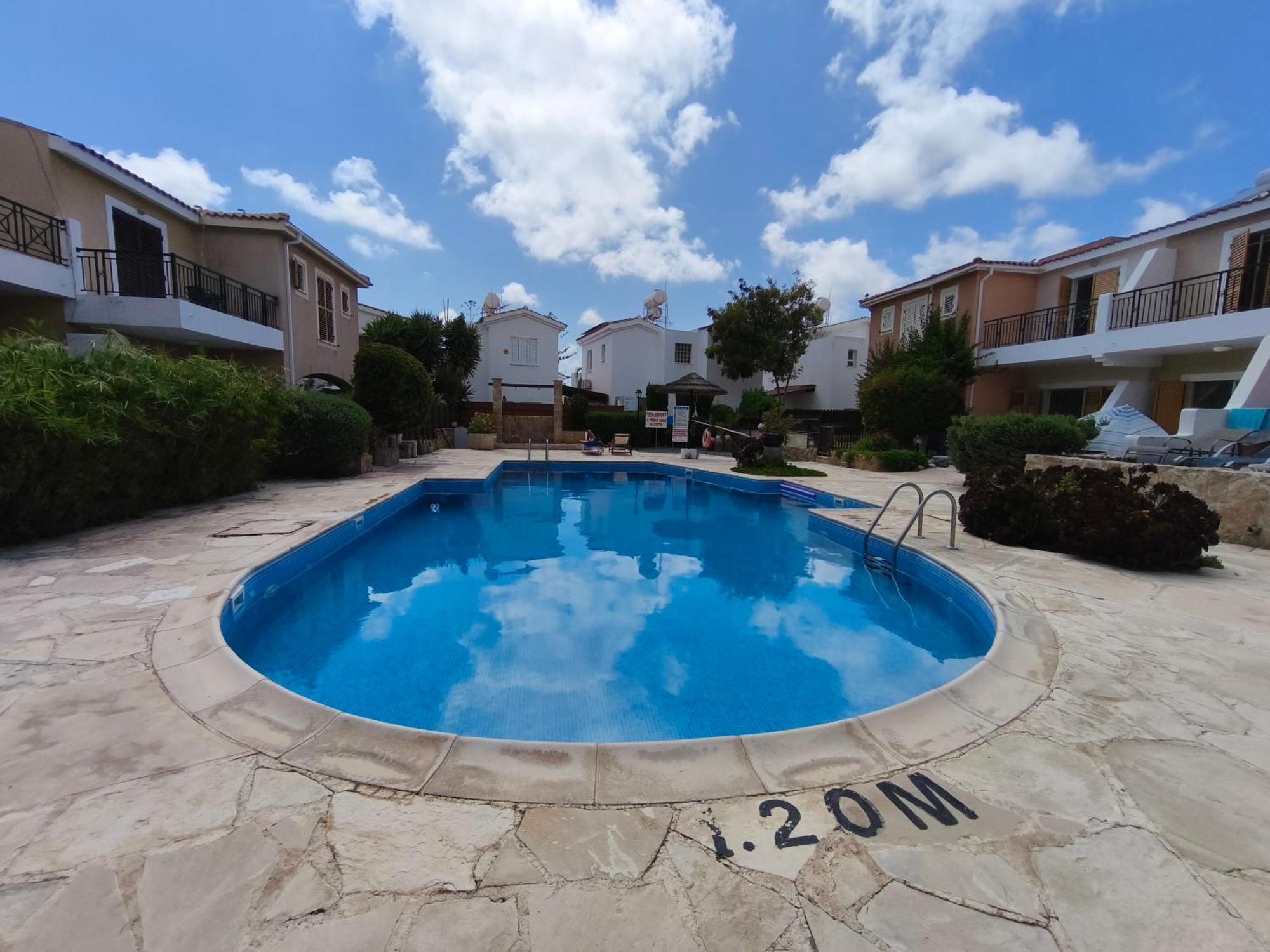 Eden Gardens Villa Paphos Bagian luar foto
