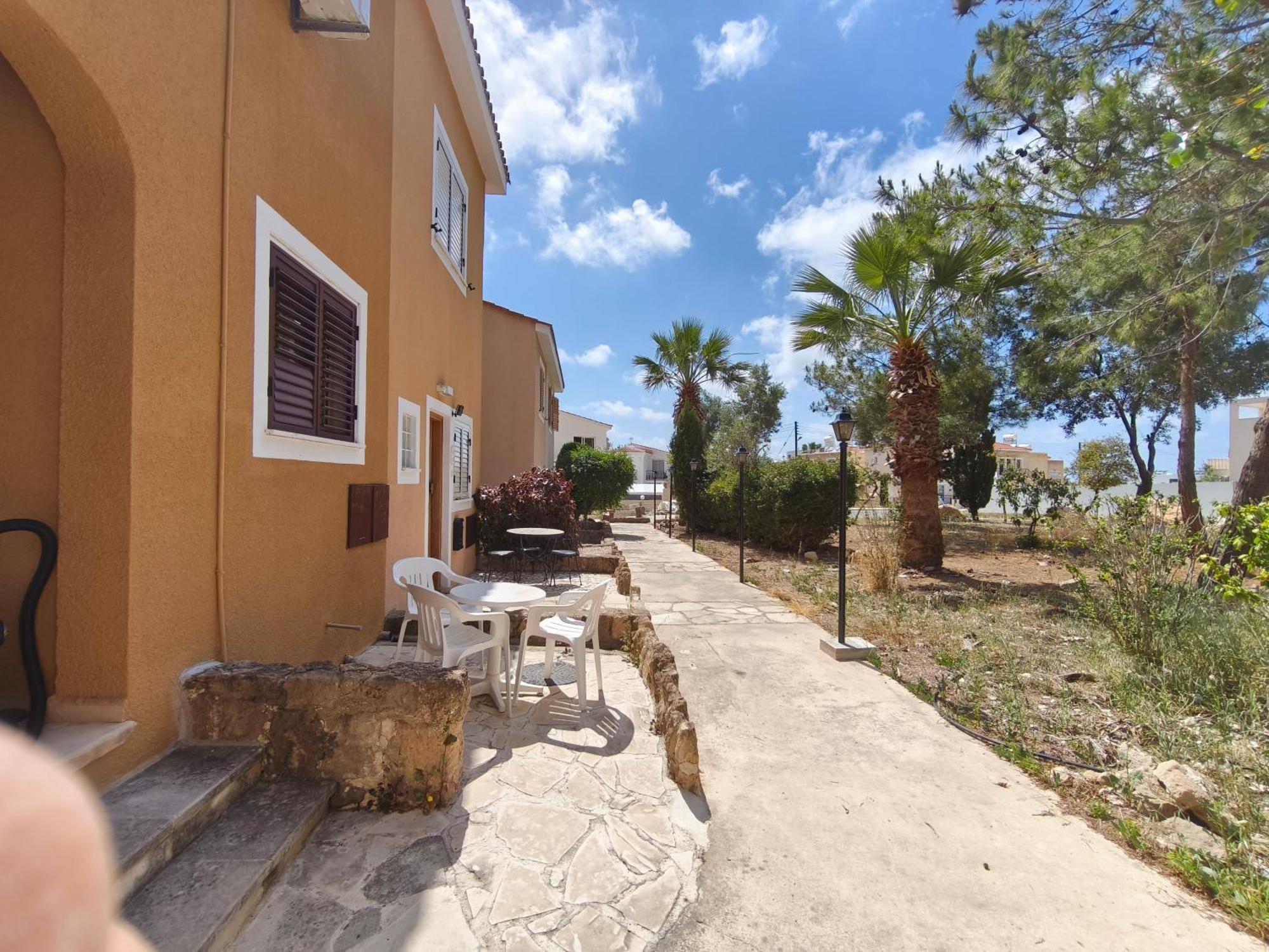 Eden Gardens Villa Paphos Bagian luar foto